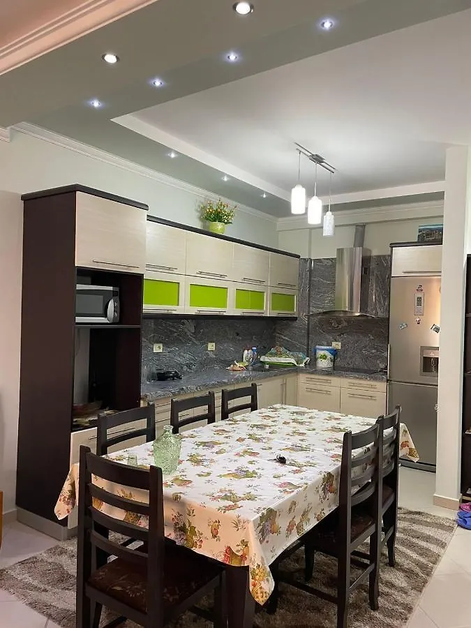 Denisi Apartment Sarandë 0*,